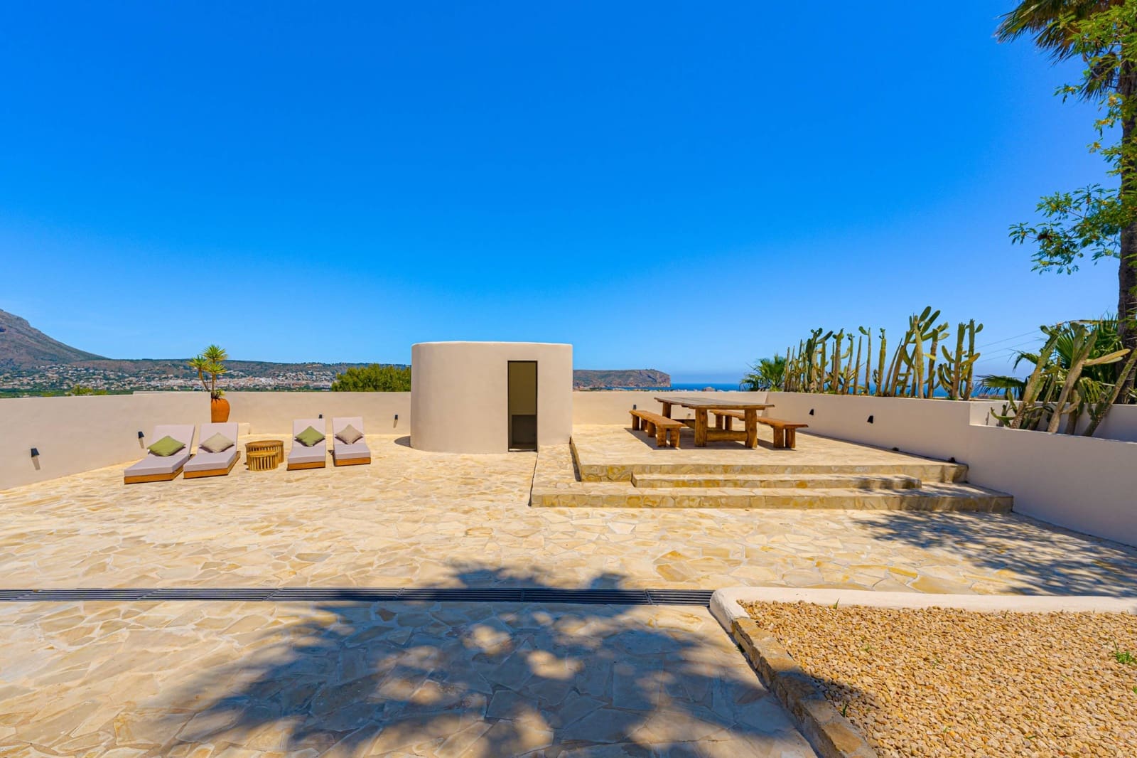 Chalet de 7 habitaciones en Javea / Xàbia en venta con piscina garaje - 2.900.000 € (Ref: 9892283)
