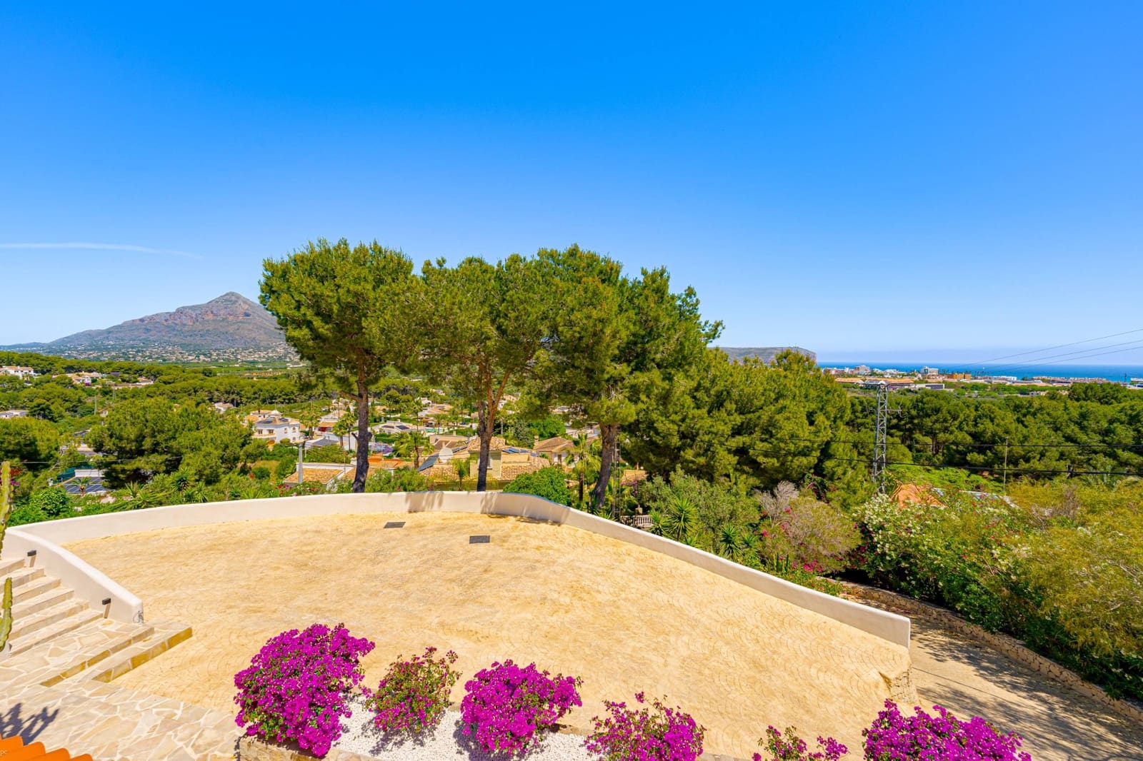 Chalet de 7 habitaciones en Javea / Xàbia en venta con piscina garaje - 2.900.000 € (Ref: 9892283)