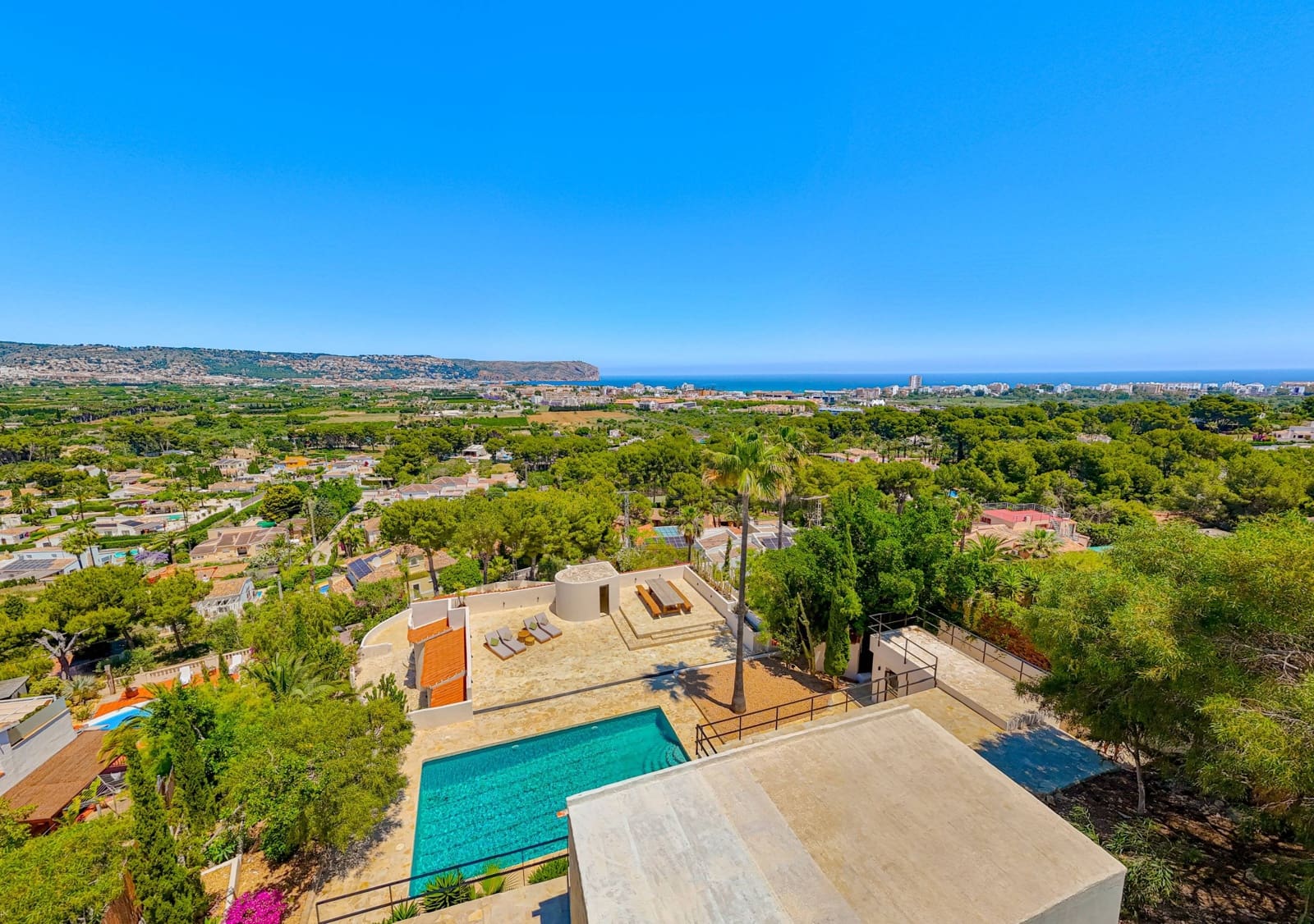 Chalet de 7 habitaciones en Javea / Xàbia en venta con piscina garaje - 2.900.000 € (Ref: 9892283)