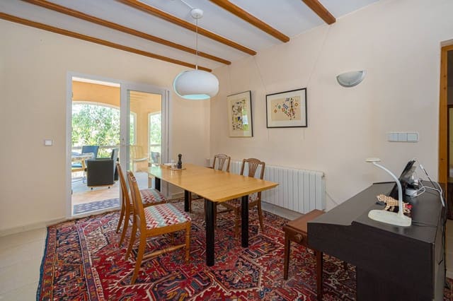 4 chambre Villa/Maison à vendre à Llíber avec piscine garage - 750 000 € (Ref: 9934163)