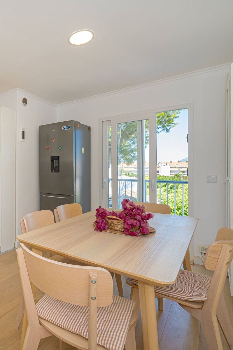 2 bedroom Flat for sale in Javea / Xabia with garage - € 380,000 (Ref: 9949737)