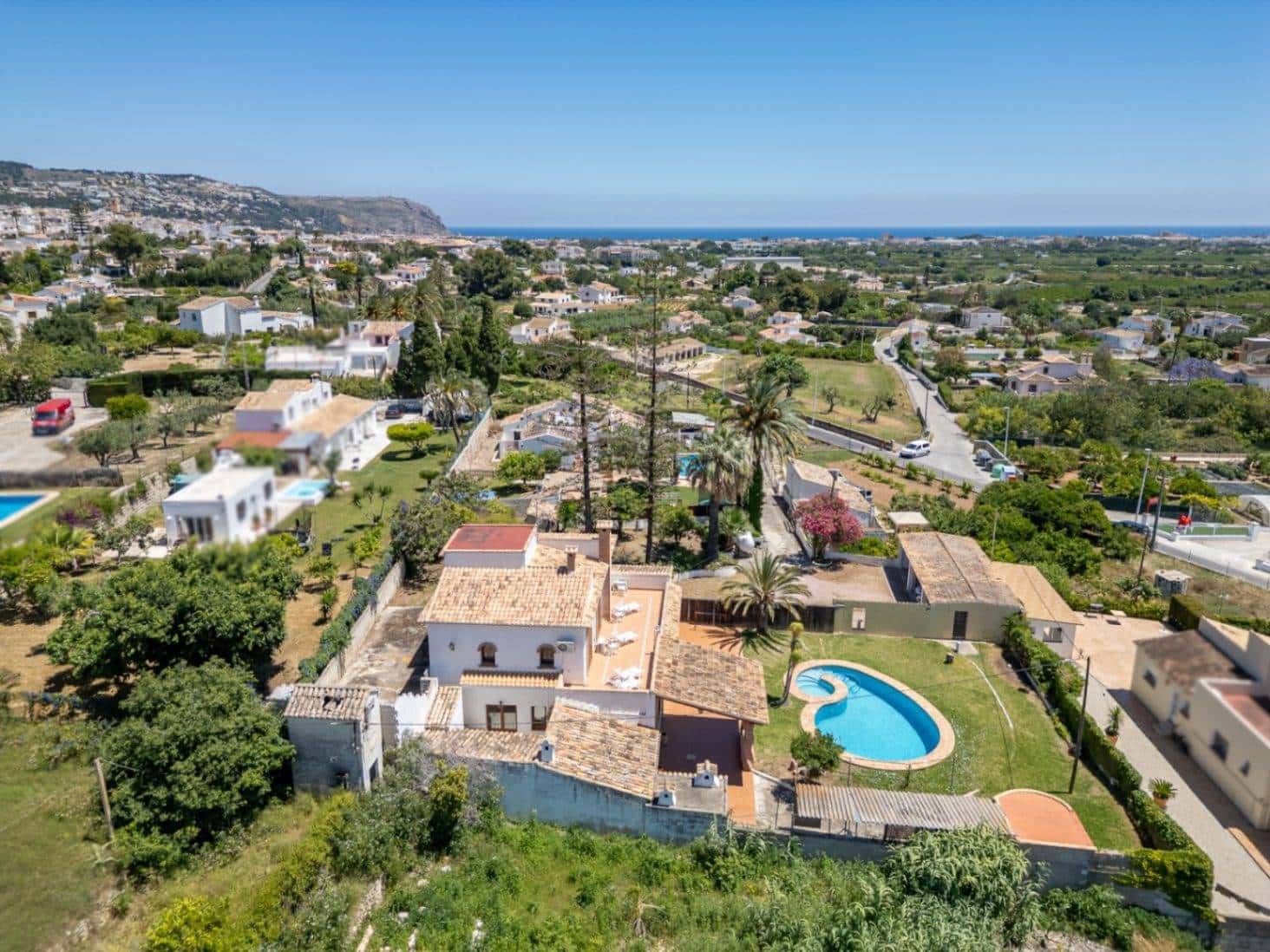 3 sypialnia Willa na sprzedaż w Javea / Xabia z basenem garażem - 1 275 000 € (Ref: 9965247)