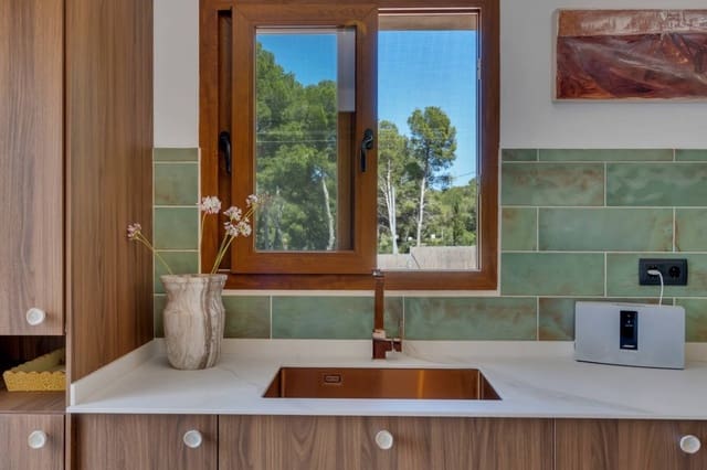 4 soverom Villa til salgs i Javea / Xàbia med svømmebasseng garasje - € 750 000 (Ref: 9970576)