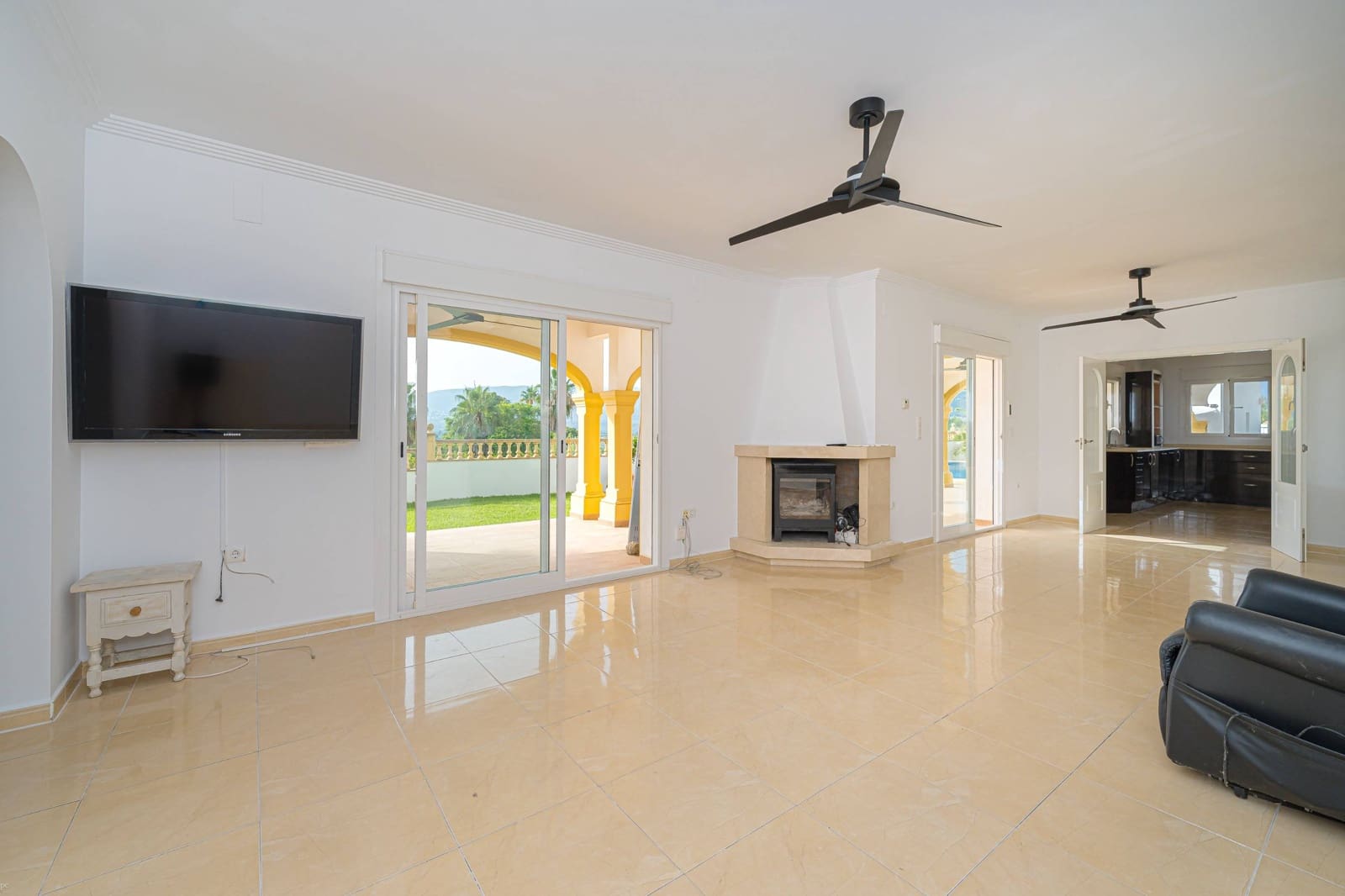5 soverom Villa til salgs i Beniarbeig med svømmebasseng garasje - € 849 000 (Ref: 9977284)