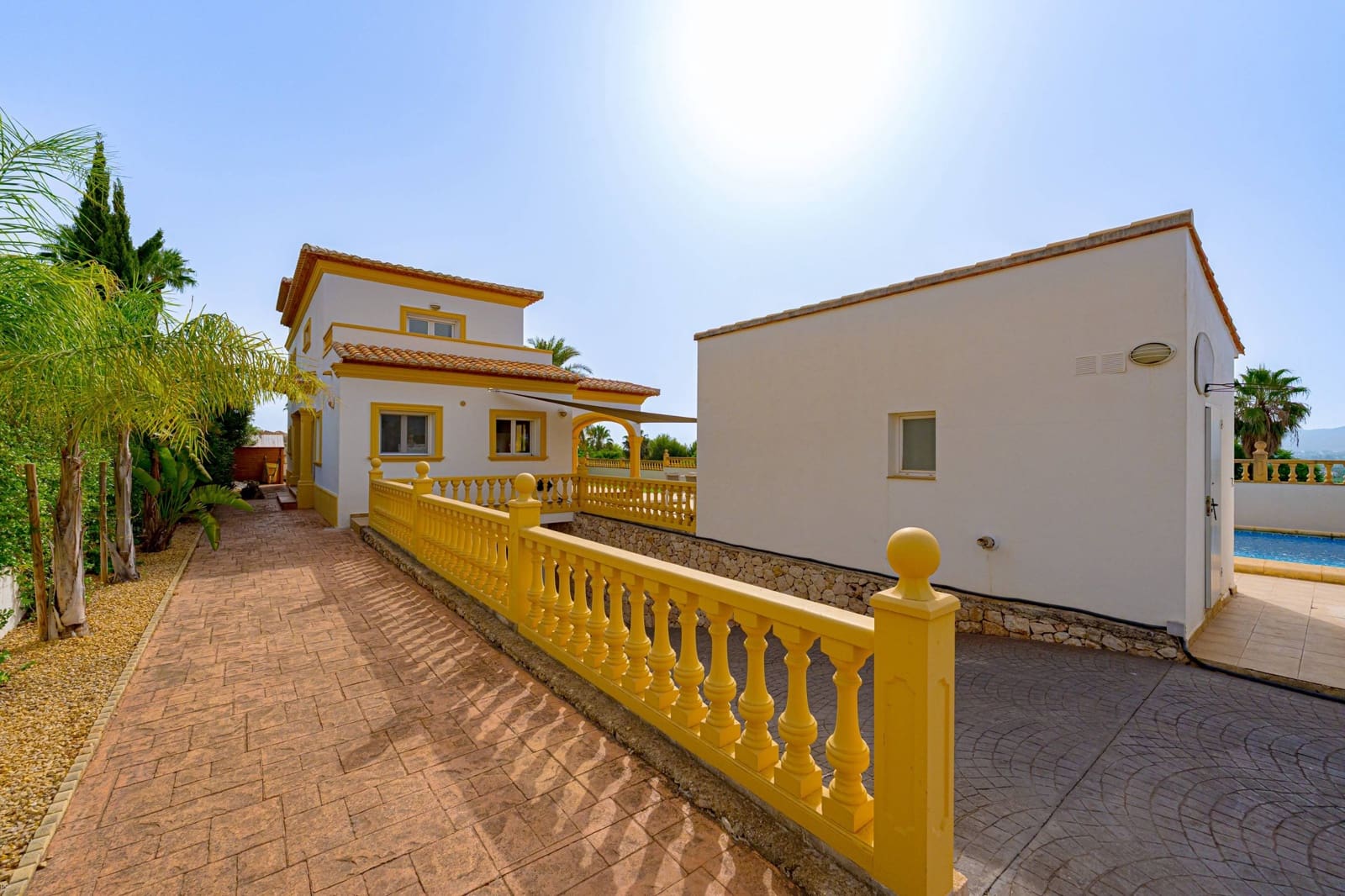 5 soverom Villa til salgs i Beniarbeig med svømmebasseng garasje - € 849 000 (Ref: 9977284)