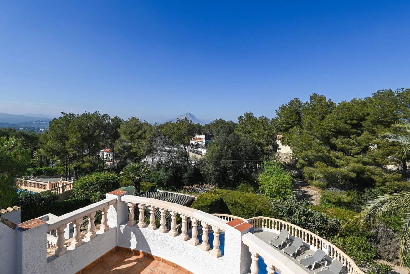 5 slaapkamer Villa te koop in Javea / Xabia met zwembad - € 690.000 (Ref: 9979785)