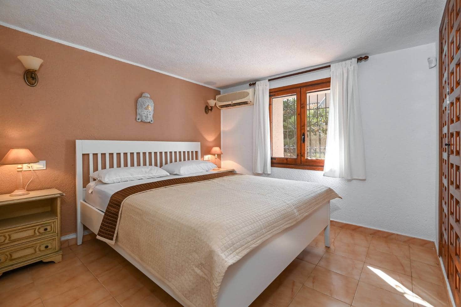 5 slaapkamer Villa te koop in Javea / Xabia met zwembad - € 690.000 (Ref: 9979785)