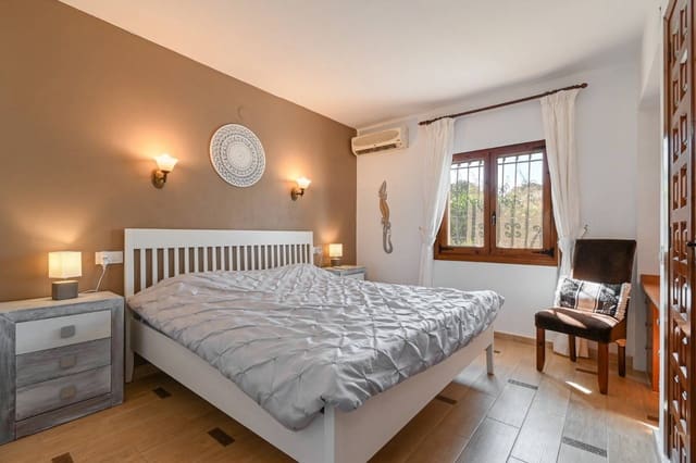 5 soverom Villa til salgs i Portichol - Balcón al Mar, Javea / Xàbia med svømmebasseng - € 690 000 (Ref: 9979785)