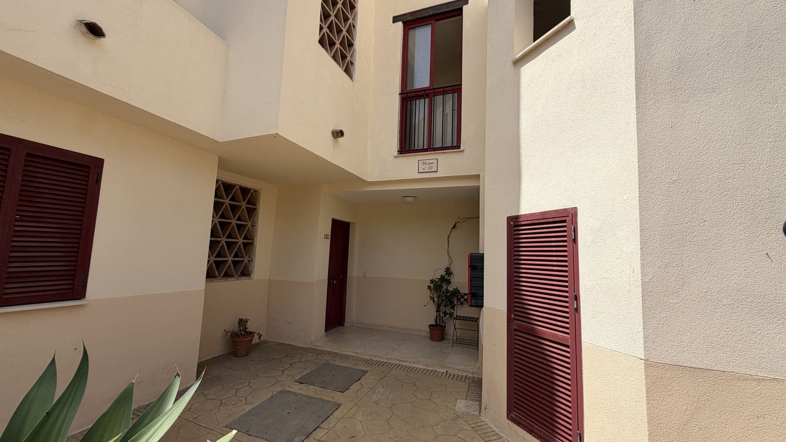 2 bedroom Apartment for sale in Bahia de Casares with pool garage - € 259,000 (Ref: 10015244)