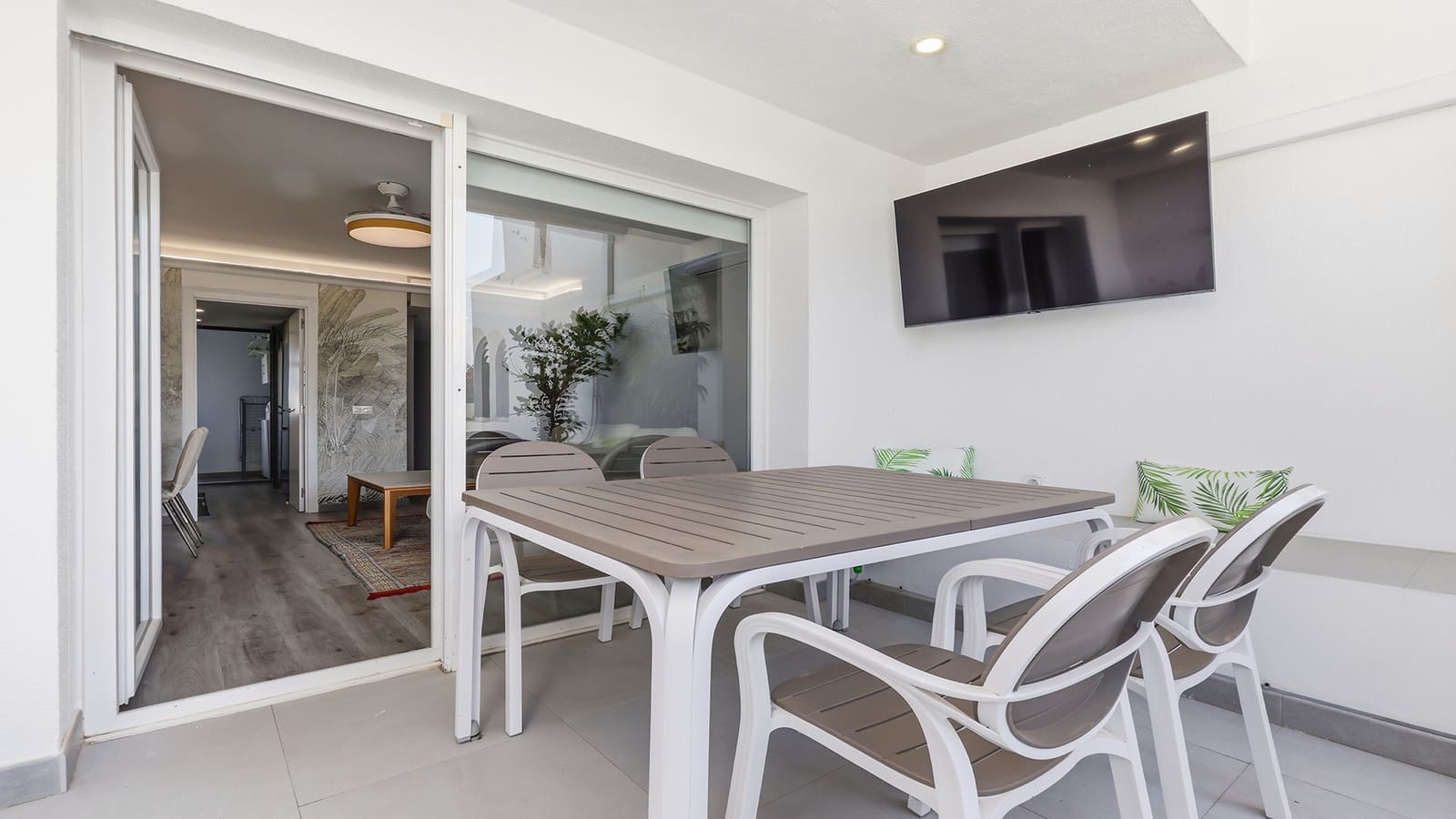 2 chambre Appartement à vendre à Sotogrande avec piscine garage - 315 000 € (Ref: 10017245)