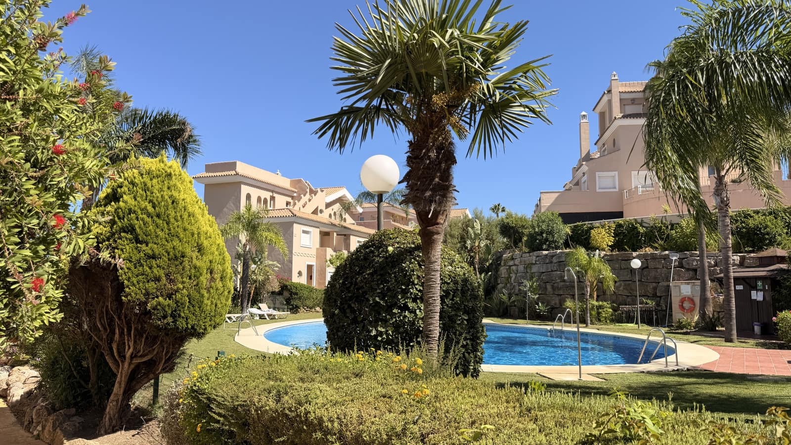 3 sovrum Hus till salu i Manilva med pool garage - 450 000 € (Ref: 10037145)