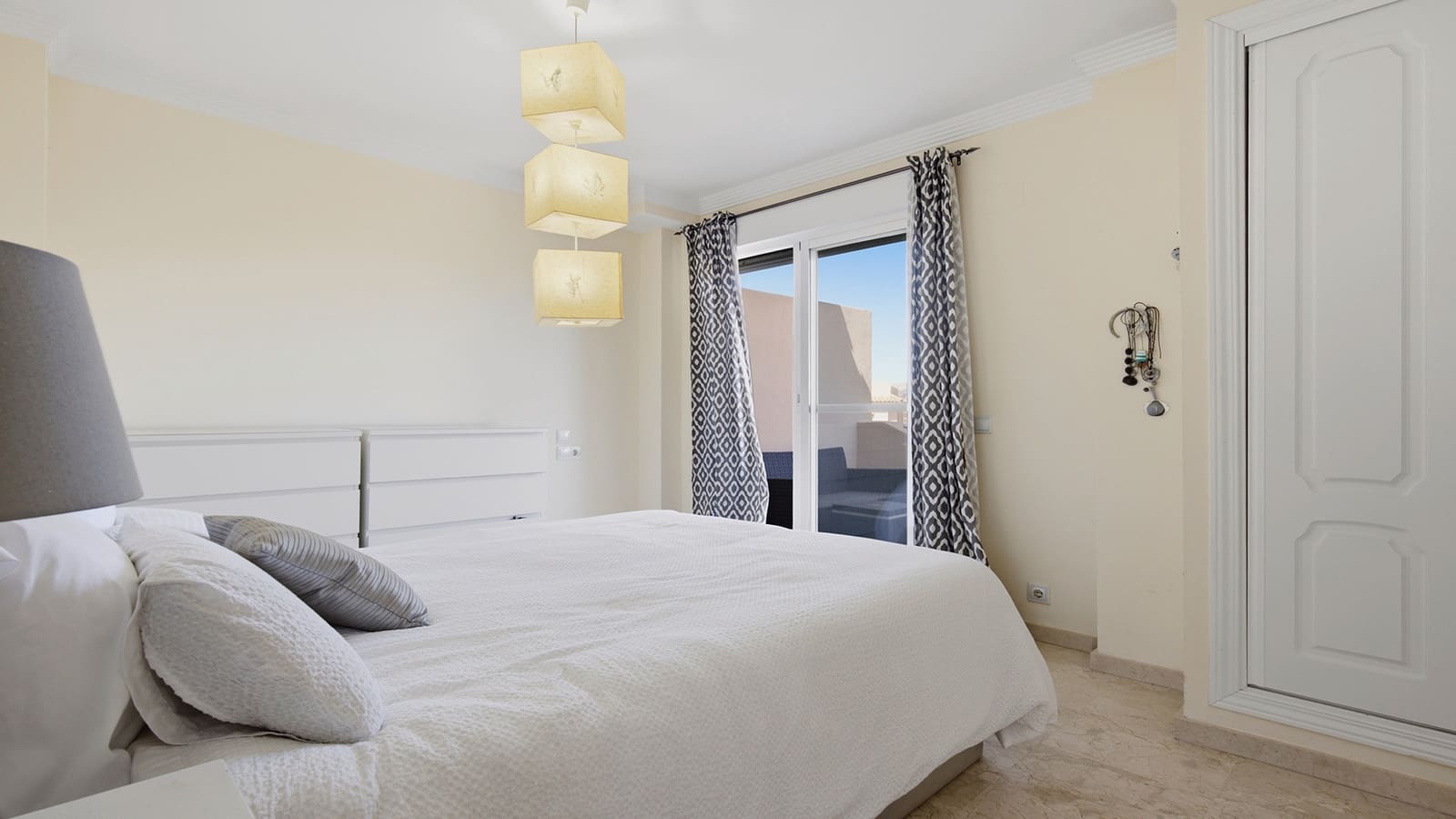 3 bedroom Townhouse for sale in Manilva with pool garage - € 450,000 (Ref: 10037145)