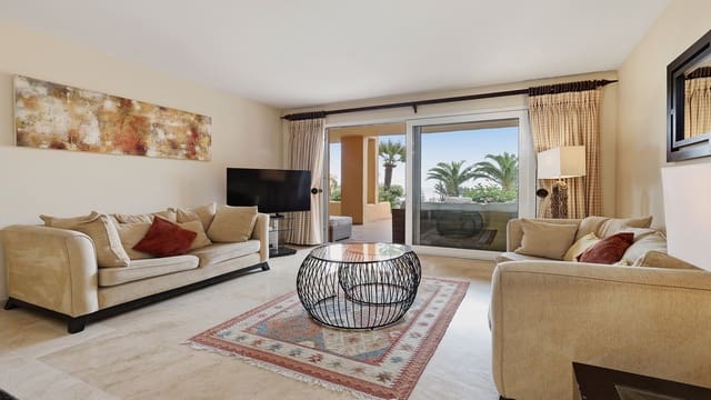 3 soverom Leilighet til salgs i Castillo de la Duquesa, Manilva med svømmebasseng garasje - € 750 000 (Ref: 10040747)