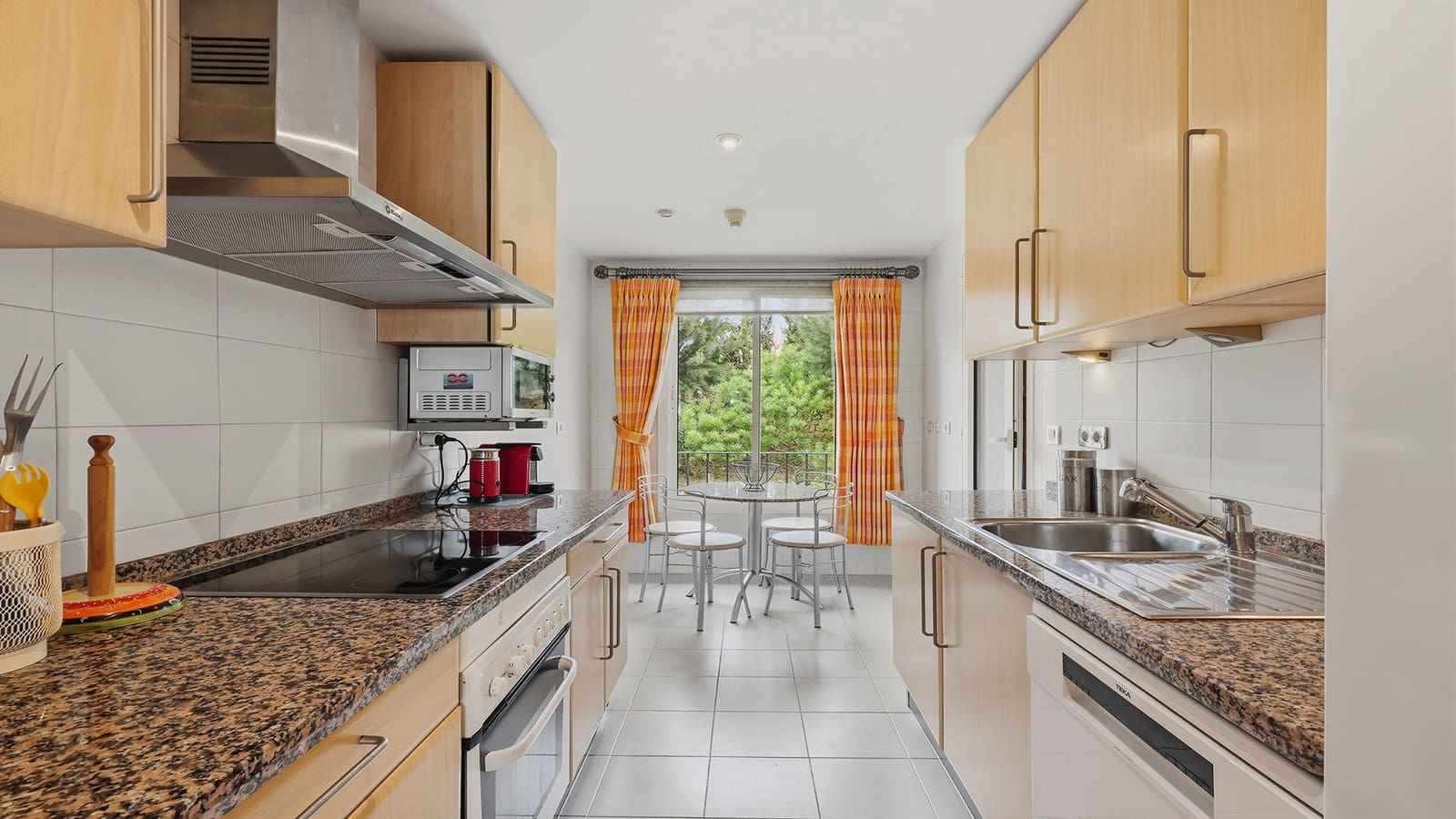3 soverom Leilighet til salgs i Manilva med svømmebasseng garasje - € 750 000 (Ref: 10040747)
