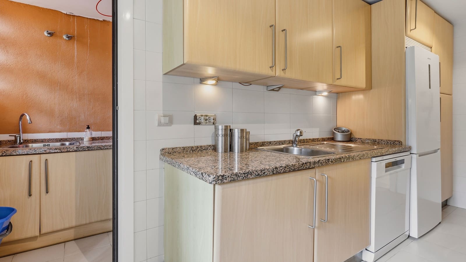 3 soverom Leilighet til salgs i Manilva med svømmebasseng garasje - € 750 000 (Ref: 10040747)