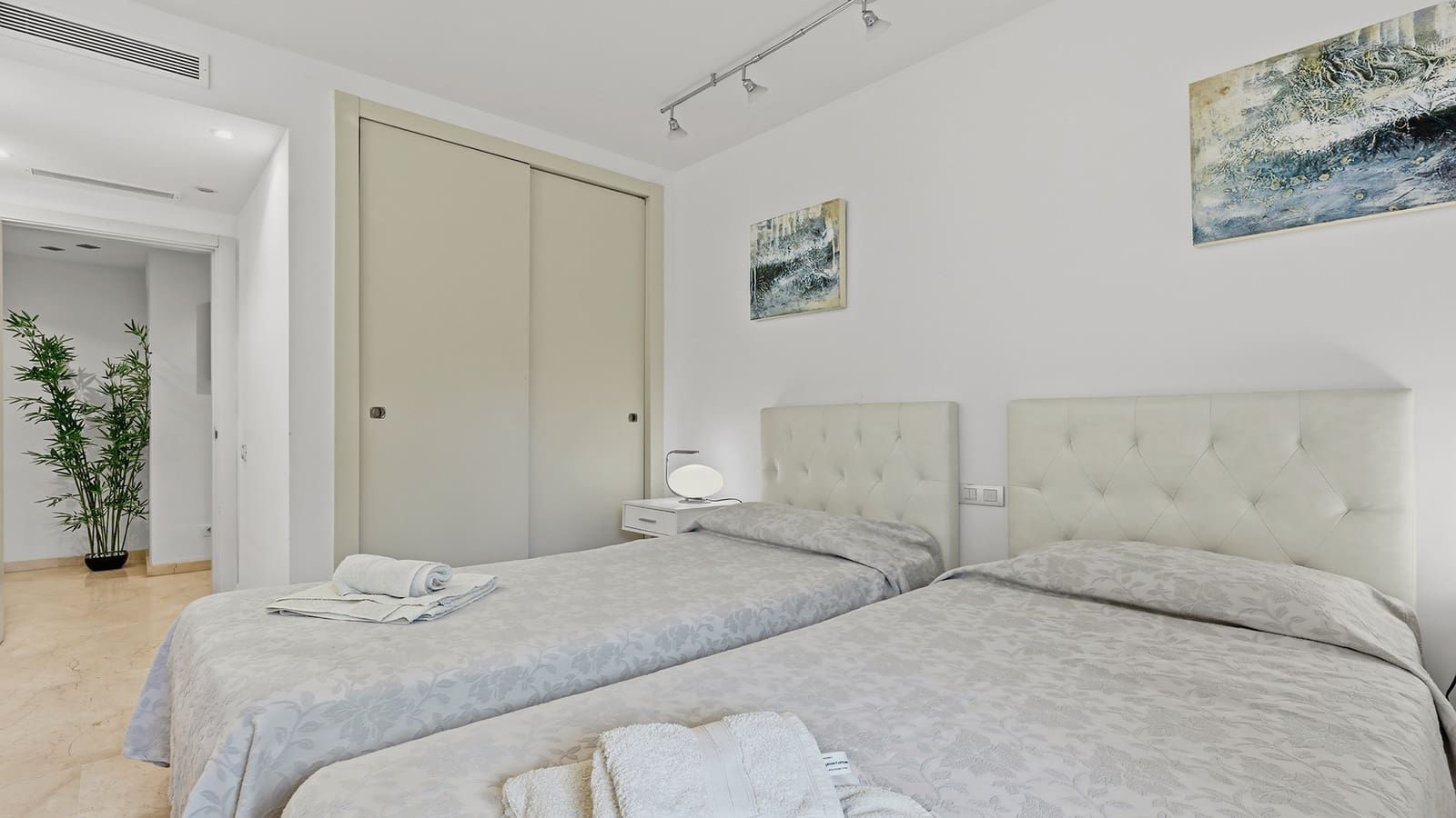 3 soverom Leilighet til salgs i Manilva med svømmebasseng garasje - € 750 000 (Ref: 10040747)