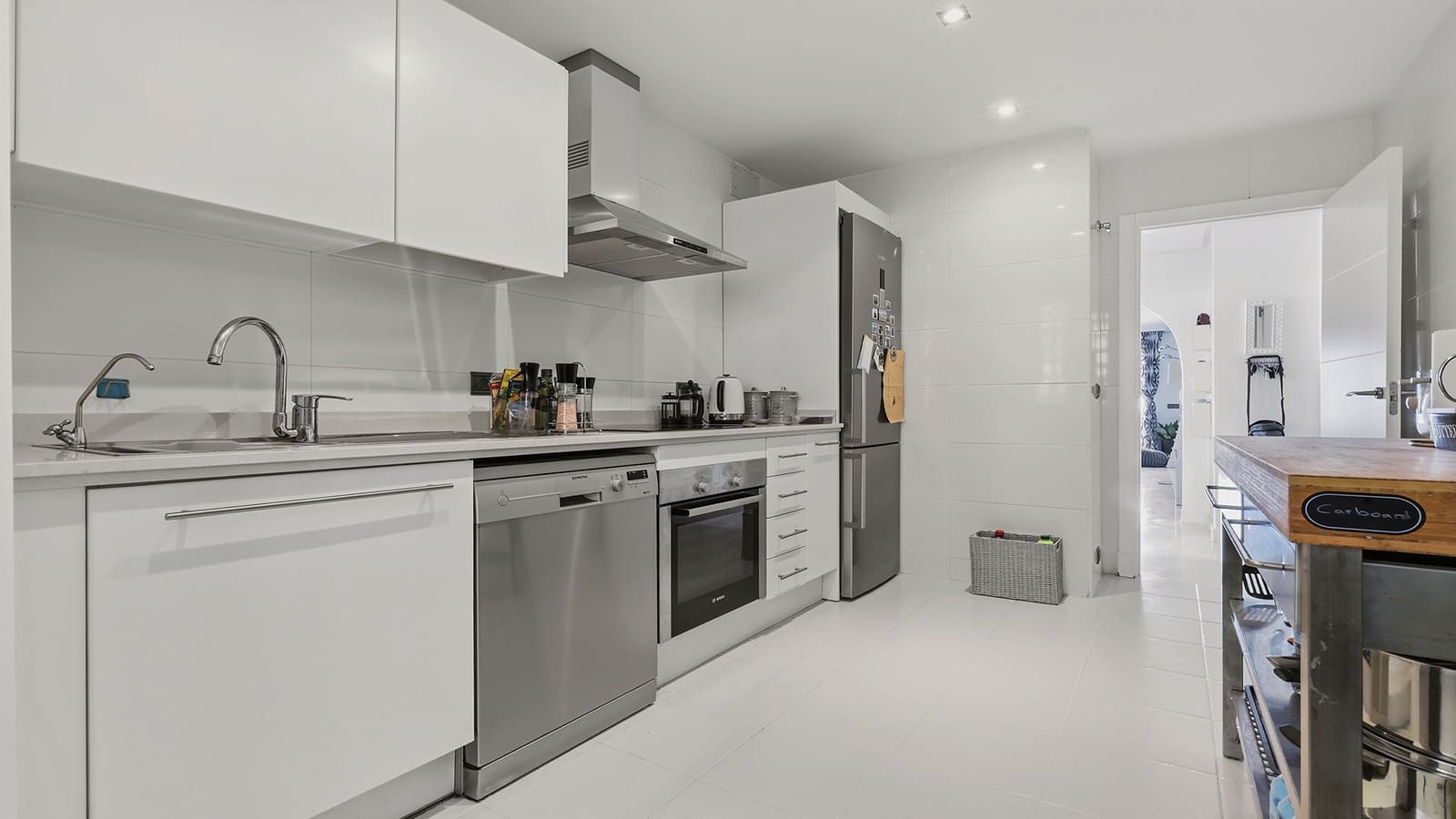 2 soverom Leilighet til salgs i Casares med svømmebasseng garasje - € 430 000 (Ref: 10047044)