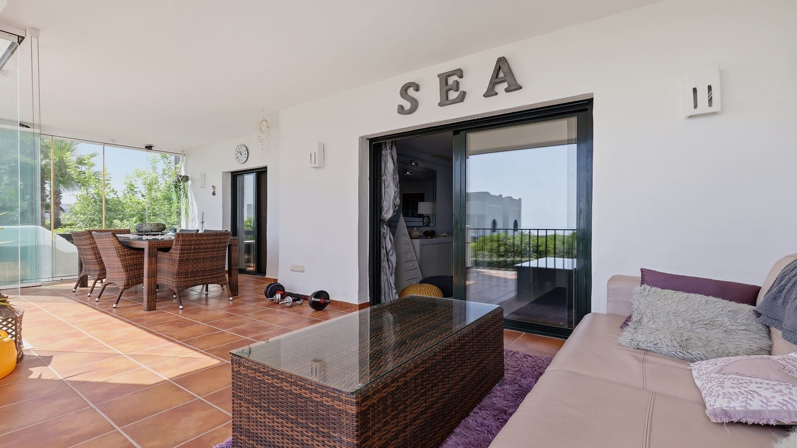 2 soverom Leilighet til salgs i Casares med svømmebasseng garasje - € 430 000 (Ref: 10047044)