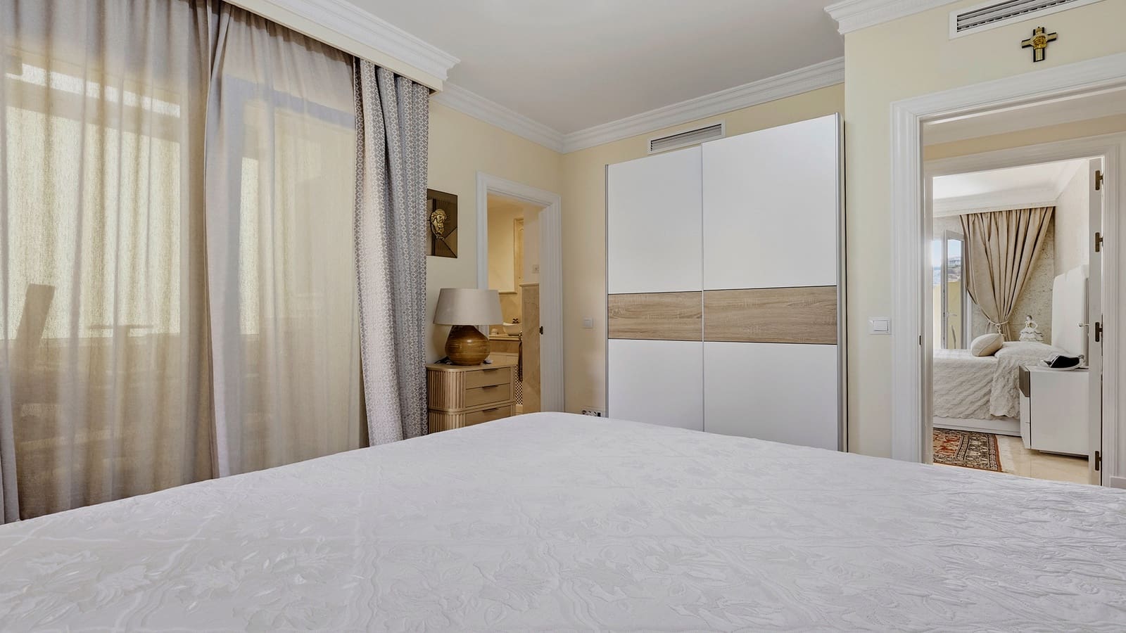 2 bedroom Apartment for sale in Casares with pool garage - € 532,000 (Ref: 10047045)