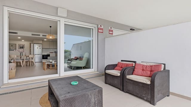 2 soveværelse Lejlighed til salg i Manilva med swimmingpool garage - € 340.000 (Ref: 10048933)