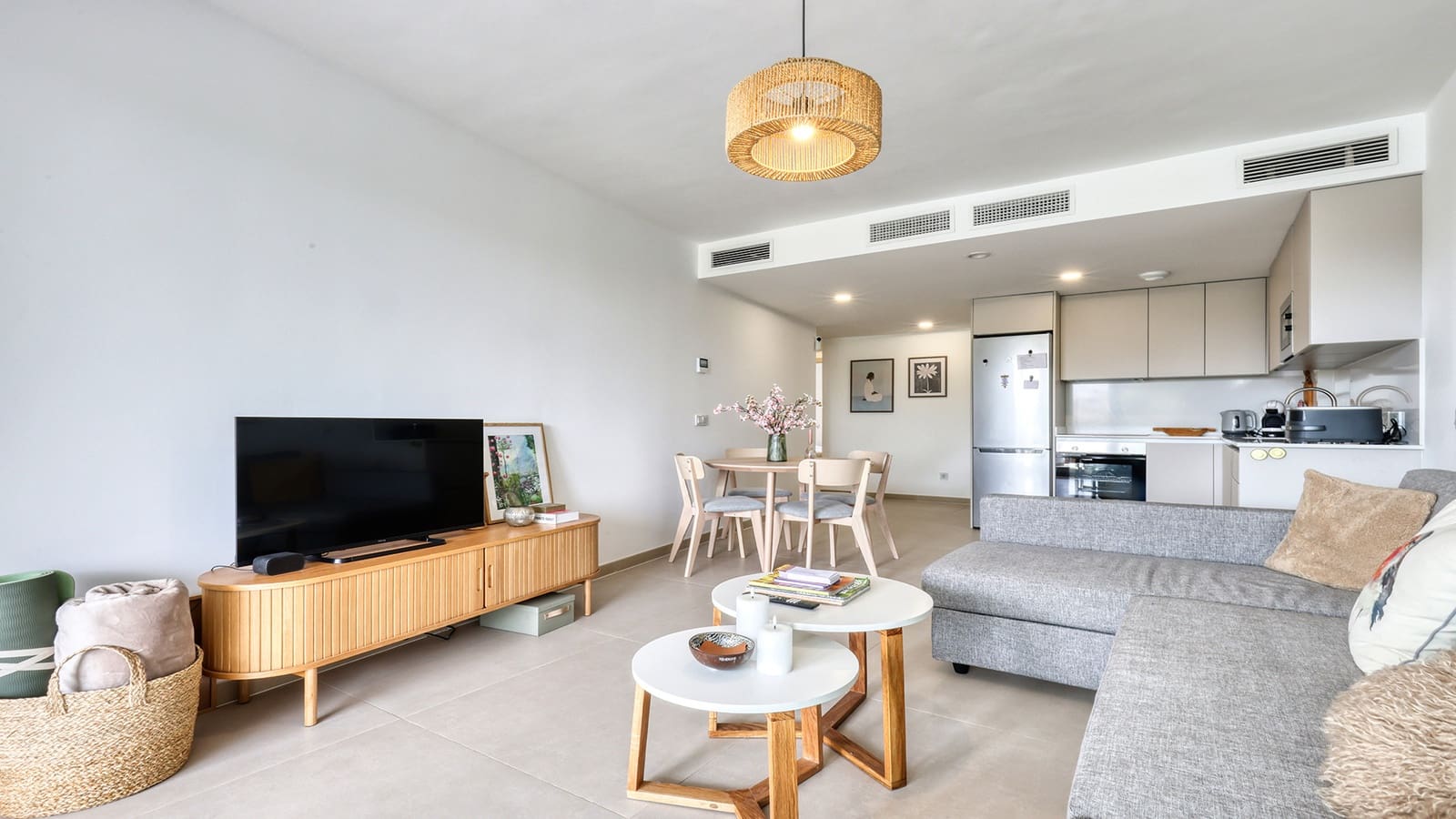 Apartamento de 2 habitaciones en Manilva en venta con piscina garaje - 340.000 € (Ref: 10048933)