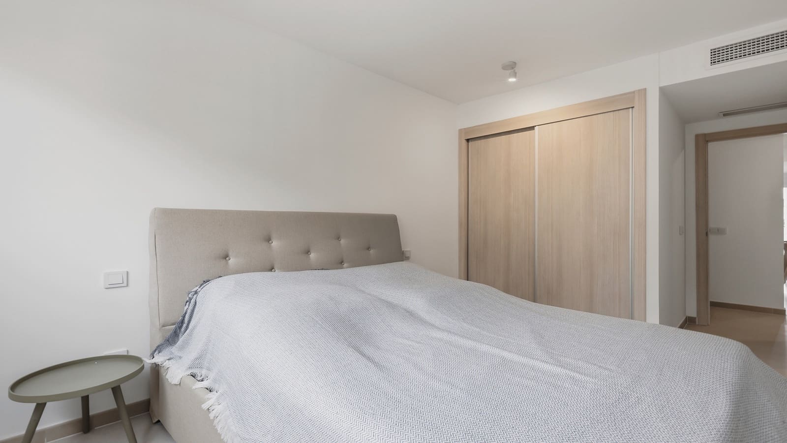 Apartamento de 2 habitaciones en Manilva en venta con piscina garaje - 340.000 € (Ref: 10048933)