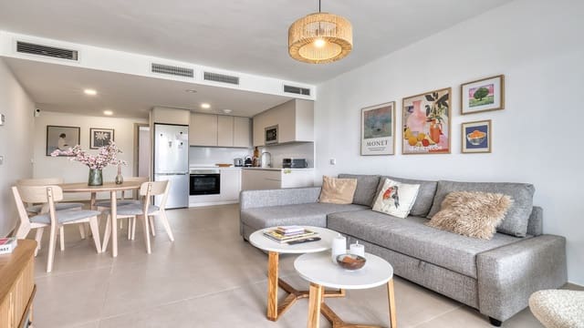Apartamento de 2 habitaciones en Manilva en venta con piscina garaje - 340.000 € (Ref: 10048933)