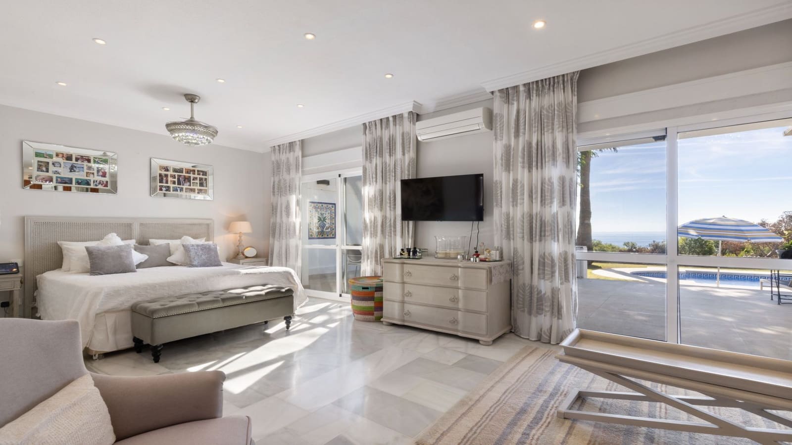 4 camera da letto Villetta Bifamiliare in vendita in Manilva con piscina garage - 1.450.000 € (Rif: 10146701)