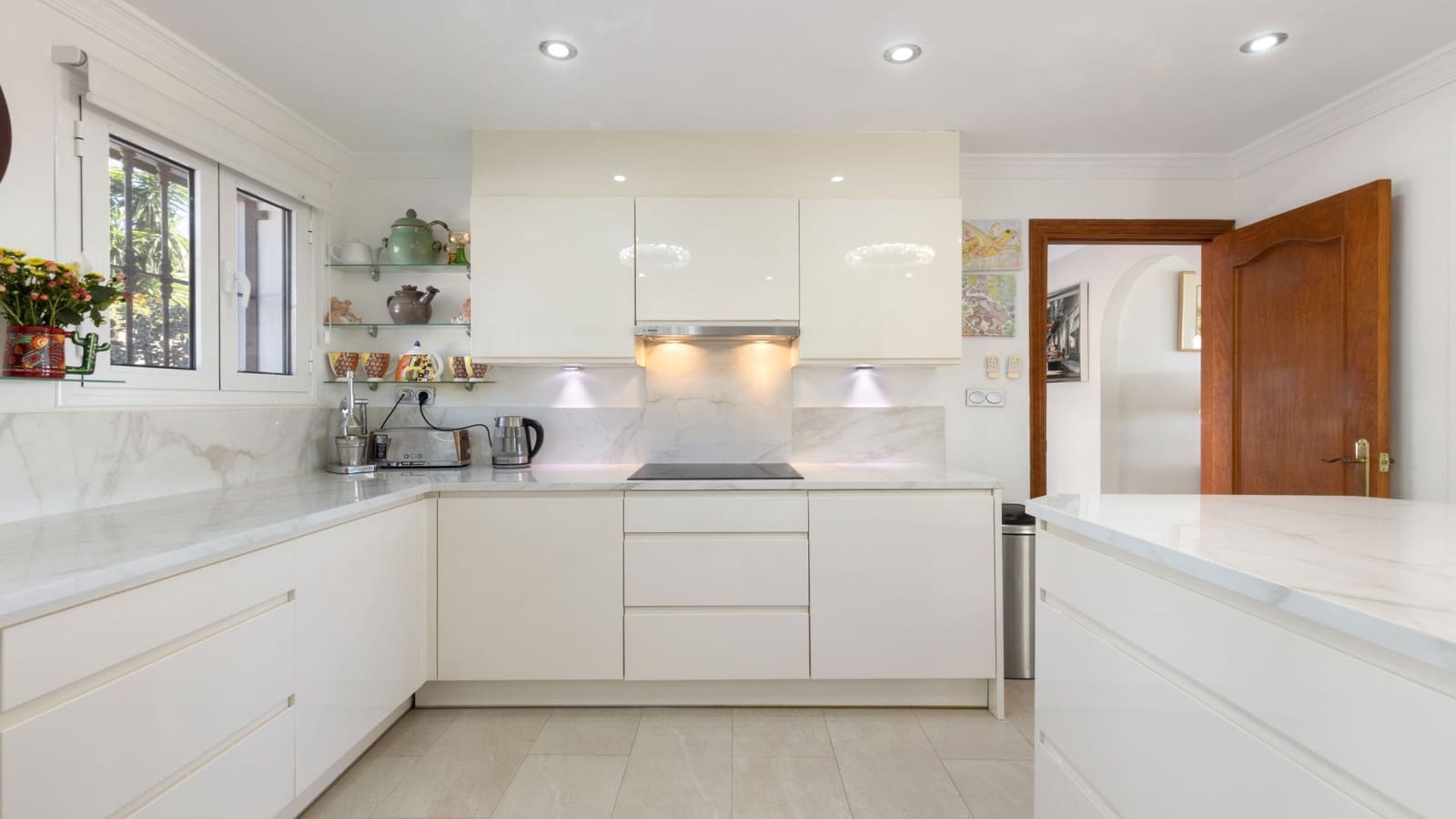 4 camera da letto Villetta Bifamiliare in vendita in Manilva con piscina garage - 1.450.000 € (Rif: 10146701)