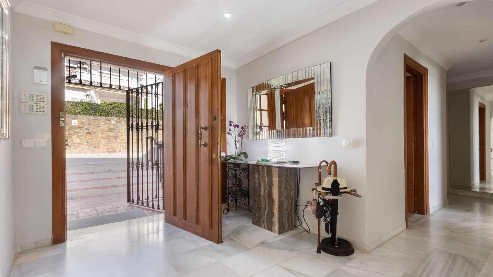 4 camera da letto Villetta Bifamiliare in vendita in Manilva con piscina garage - 1.450.000 € (Rif: 10146701)