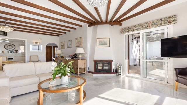 4 camera da letto Villetta Bifamiliare in vendita in Manilva con piscina garage - 1.450.000 € (Rif: 10146701)