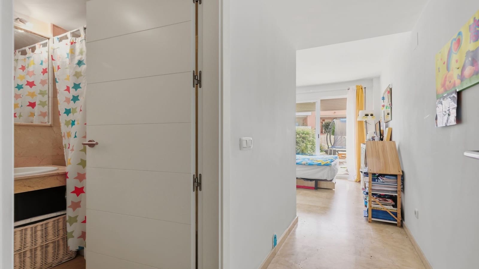 2 soveværelse Lejlighed til salg i Manilva med swimmingpool garage - € 315.000 (Ref: 10157581)