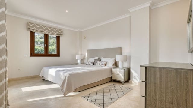 2 soverom Penthouse til salgs i Casares med svømmebasseng garasje - € 519 000 (Ref: 10161224)