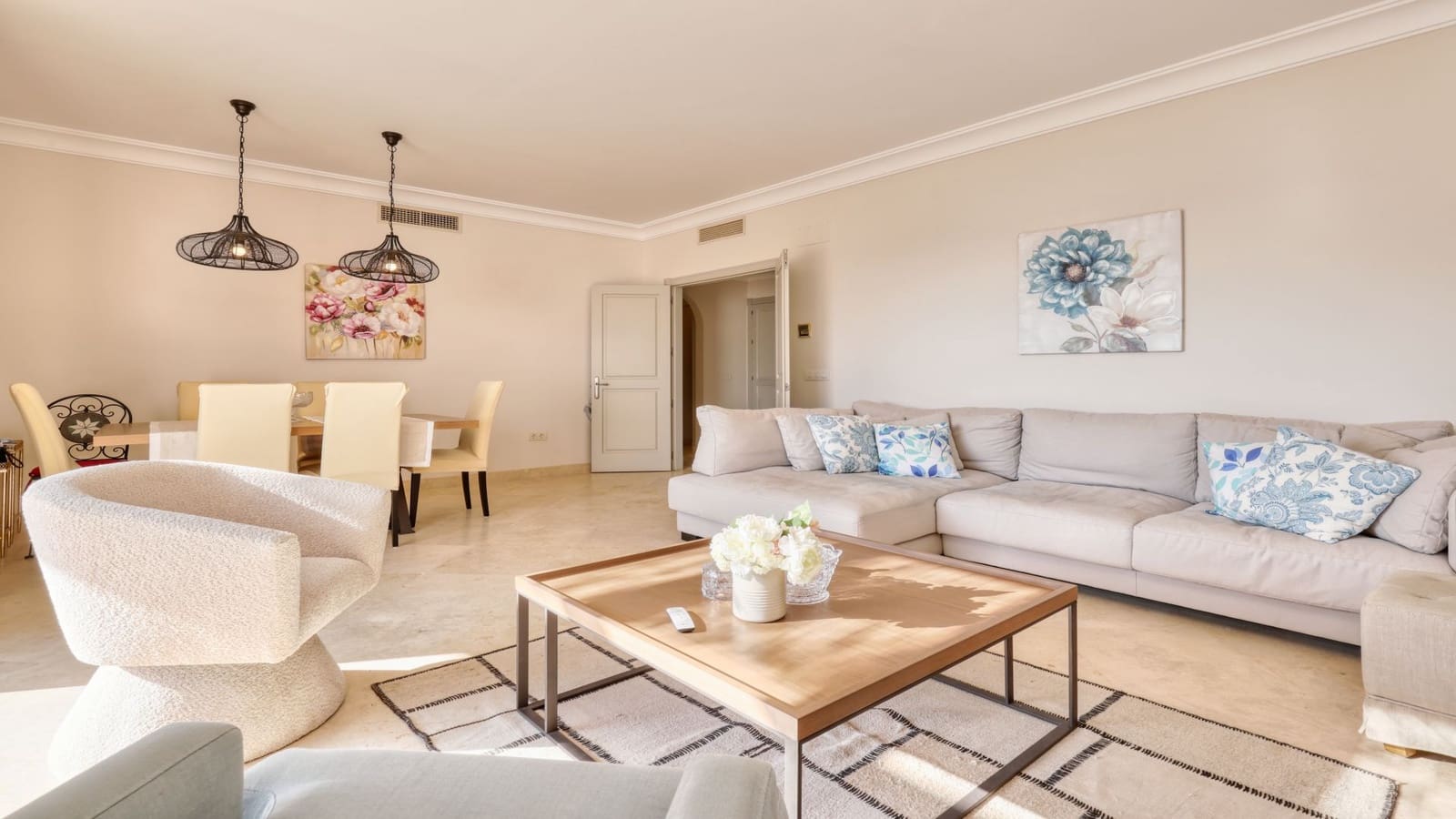 2 bedroom Penthouse for sale in Casares with pool garage - € 519,000 (Ref: 10161224)