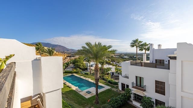 2 soverom Penthouse til salgs i Casares med svømmebasseng garasje - € 519 000 (Ref: 10161224)