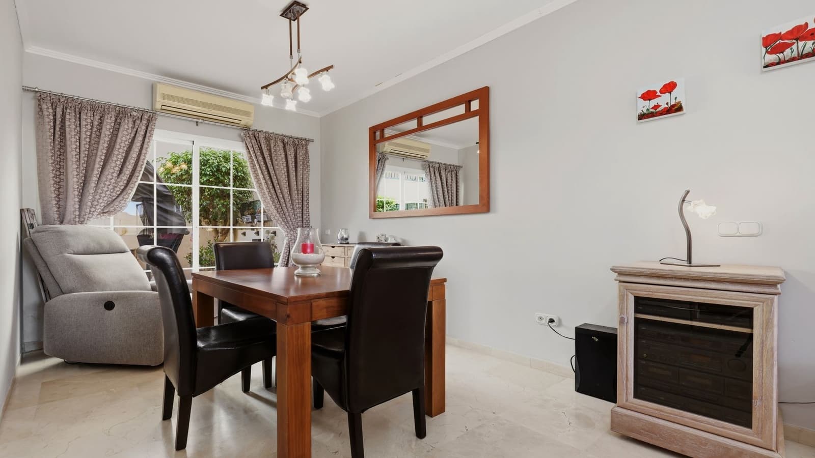 Casa de 3 habitaciones en Manilva en venta con piscina garaje - 329.950 € (Ref: 10180420)