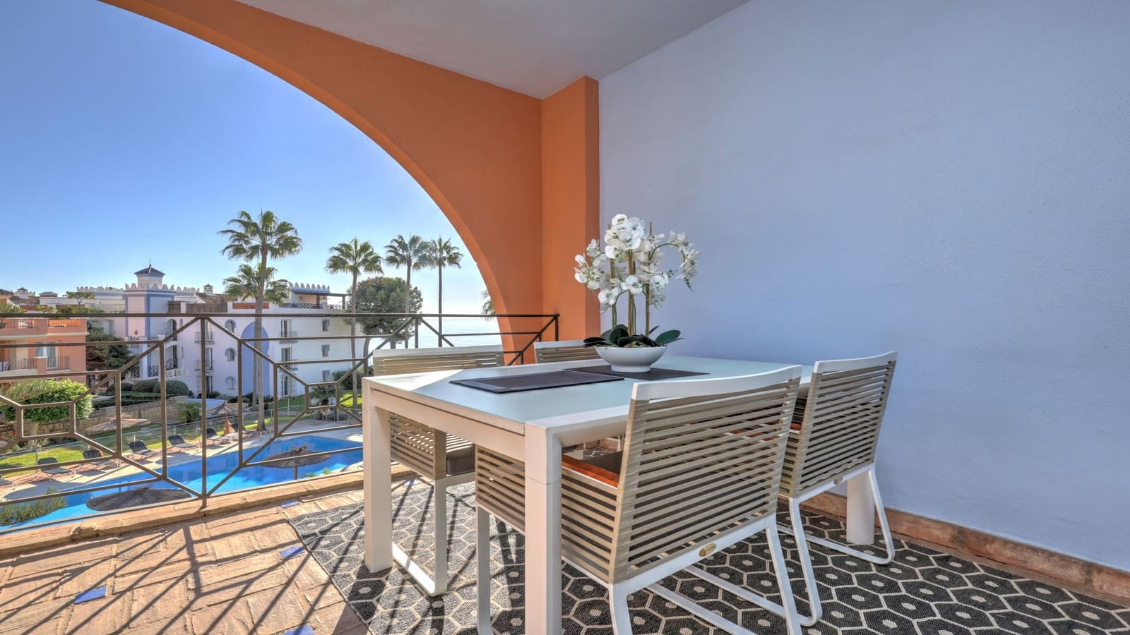 3 soverom Penthouse til salgs i Casares med svømmebasseng garasje - € 875 000 (Ref: 10180421)