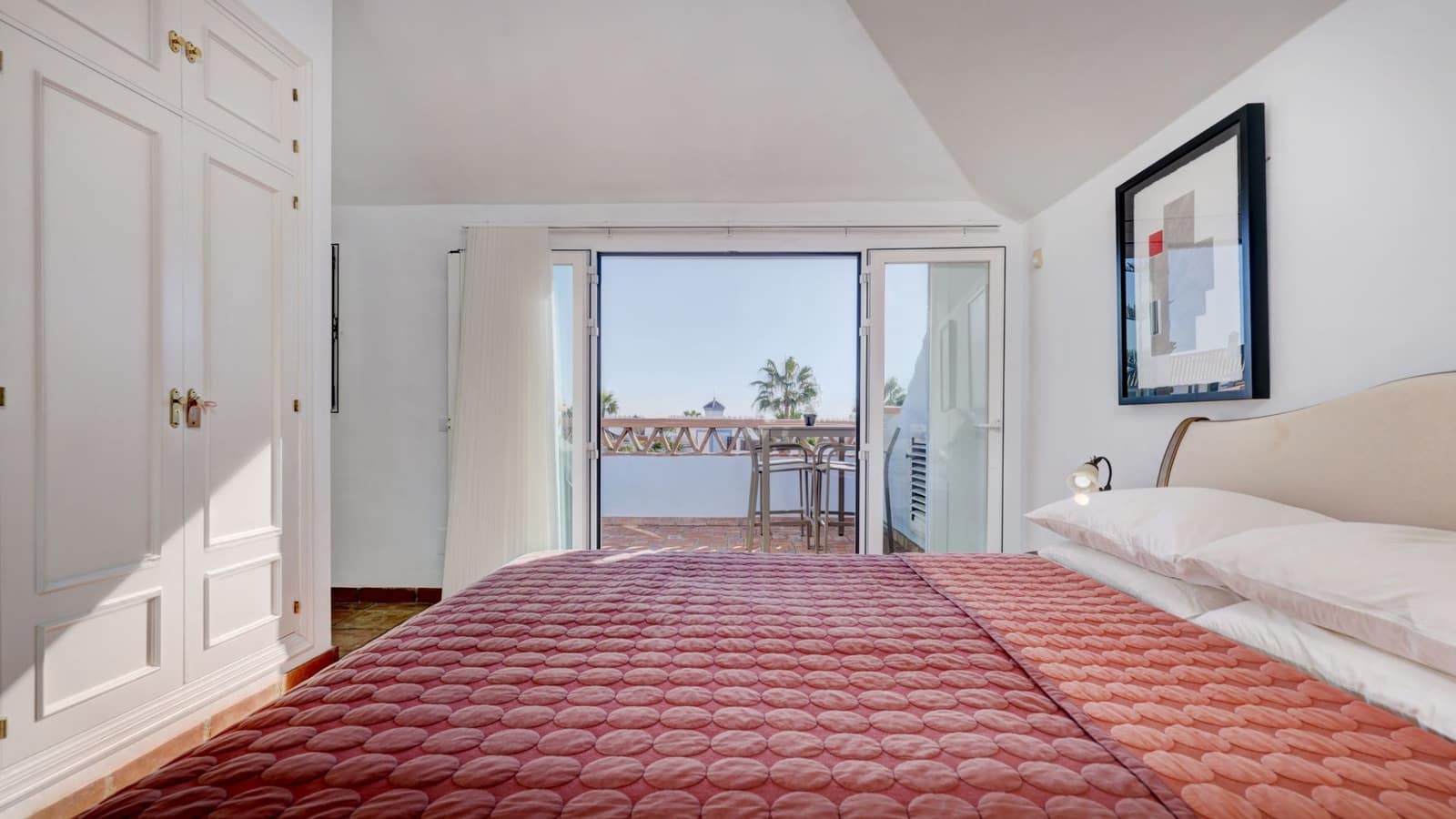 3 soverom Penthouse til salgs i Casares med svømmebasseng garasje - € 875 000 (Ref: 10180421)