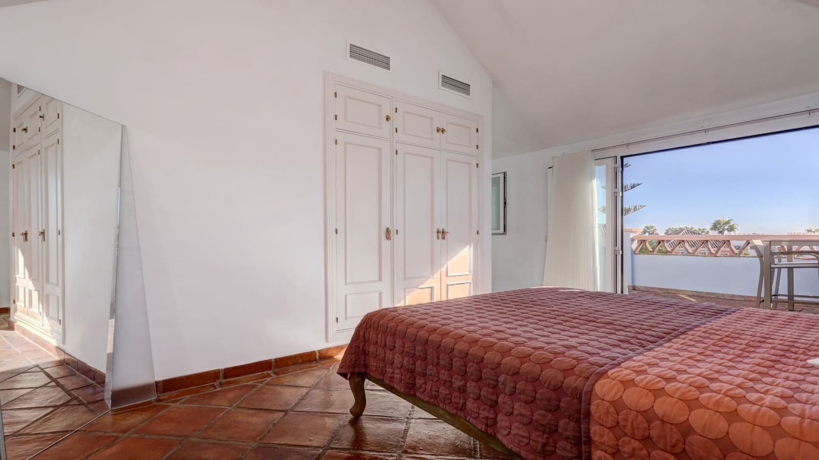 3 soverom Penthouse til salgs i Casares med svømmebasseng garasje - € 875 000 (Ref: 10180421)