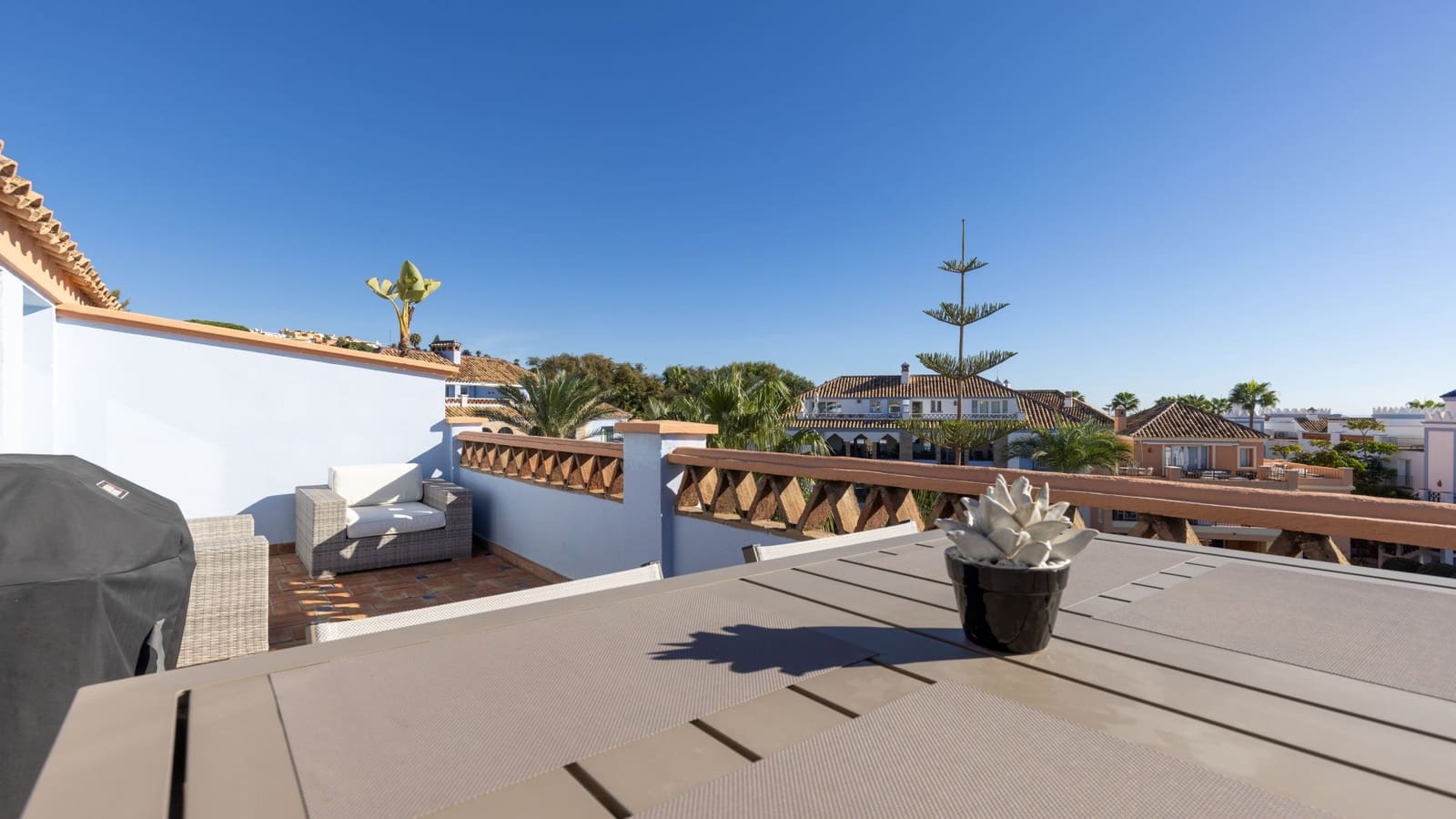 3 soverom Penthouse til salgs i Casares med svømmebasseng garasje - € 875 000 (Ref: 10180421)