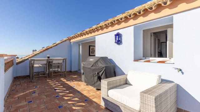3 soverom Penthouse til salgs i Casares med svømmebasseng garasje - € 875 000 (Ref: 10180421)