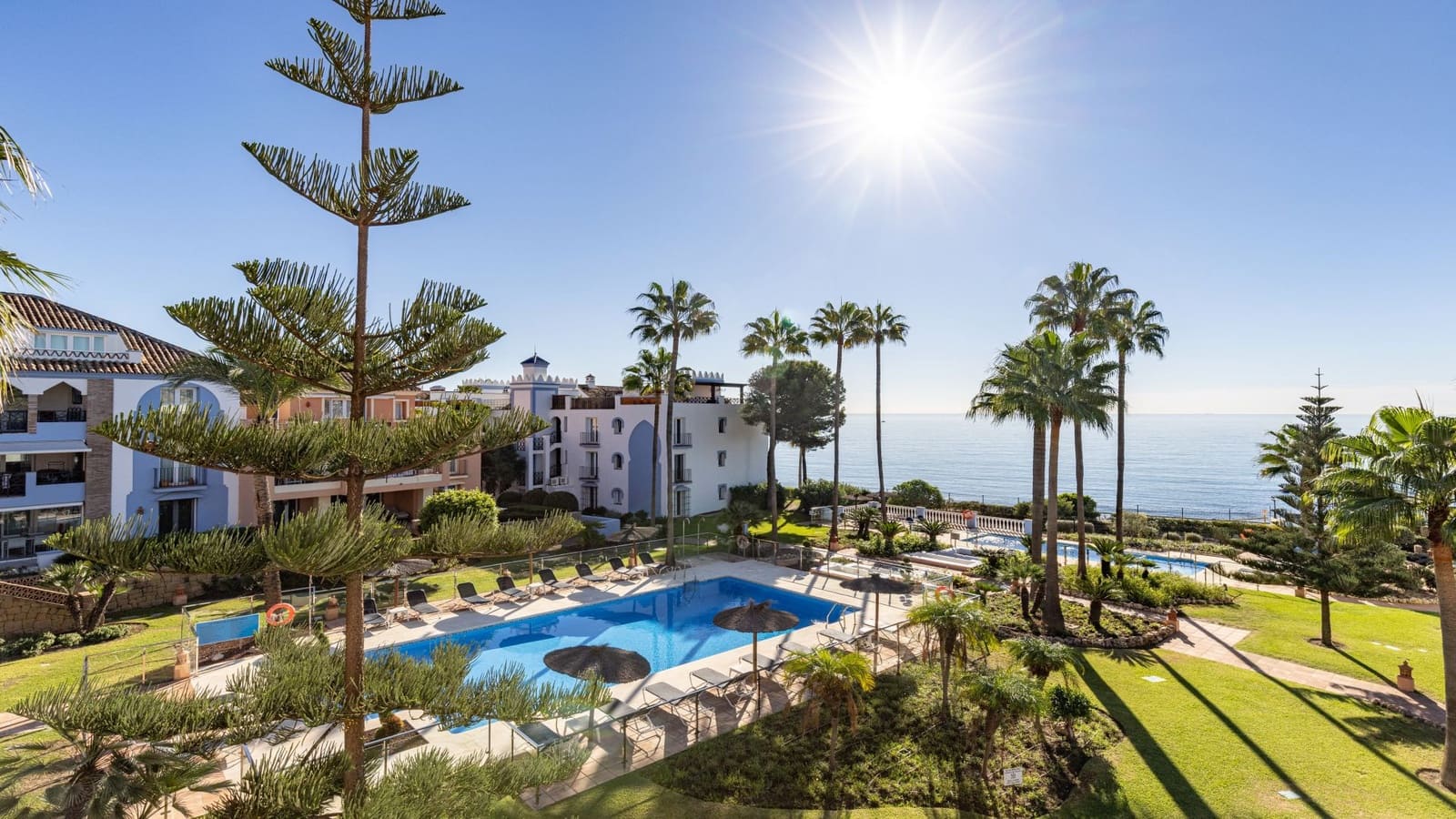 3 soverom Penthouse til salgs i Casares med svømmebasseng garasje - € 875 000 (Ref: 10180421)