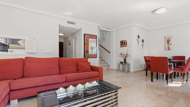 Casa de 3 habitaciones en Bahia de Casares, Casares en venta con piscina garaje - 349.000 € (Ref: 10180422)