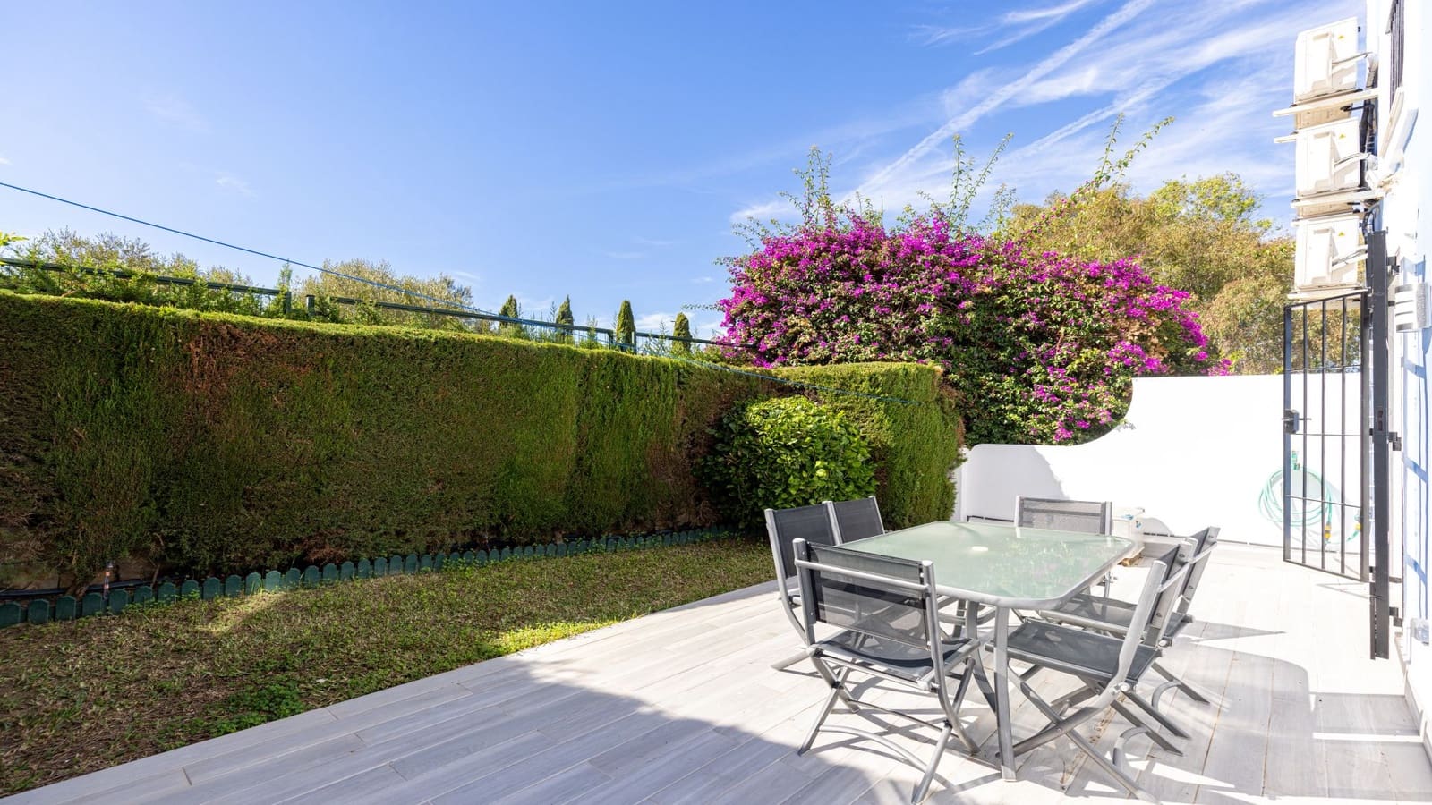 Casa de 3 habitaciones en Bahia de Casares en venta con piscina garaje - 349.000 € (Ref: 10180422)