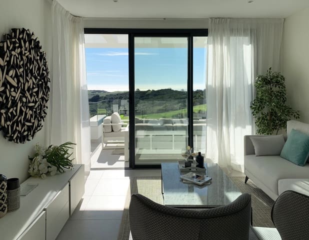 2 bedroom Apartment for sale in Estepona Golf, Estepona with pool garage - € 355,000 (Ref: 4618288)