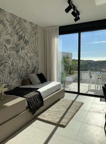 2 bedroom Apartment for sale in Estepona Golf, Estepona with pool garage - € 355,000 (Ref: 4618288)