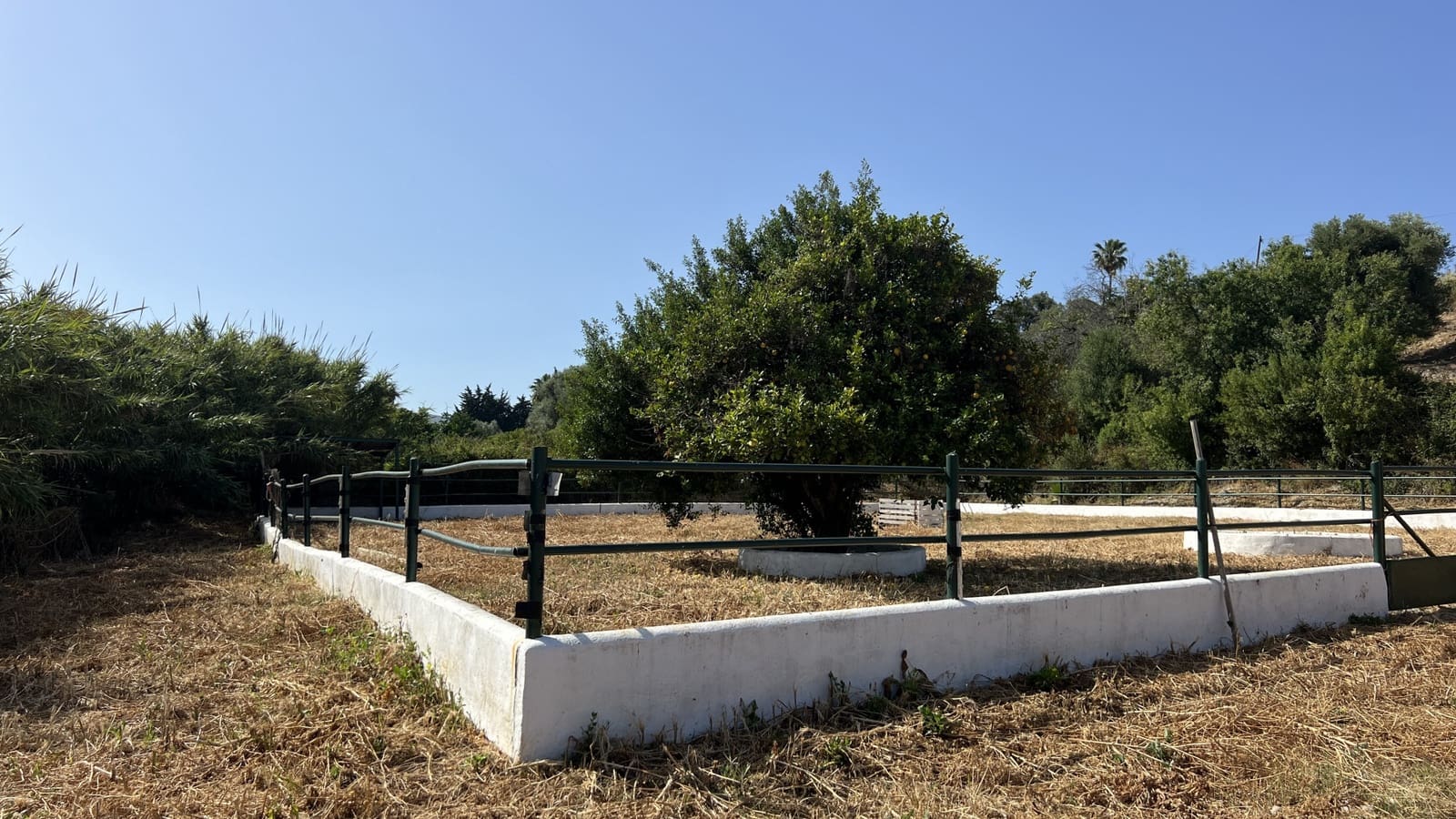 3 soveværelse Finca/Landehus til salg i Manilva med swimmingpool garage - € 675.000 (Ref: 8370837)