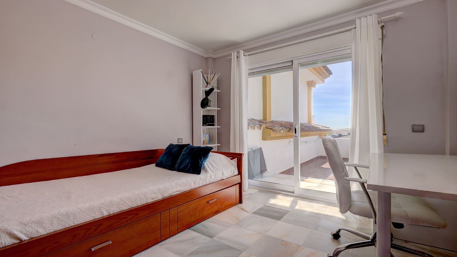 3 chambre Maison de Ville à vendre à Manilva avec piscine garage - 399 000 € (Ref: 8566455)