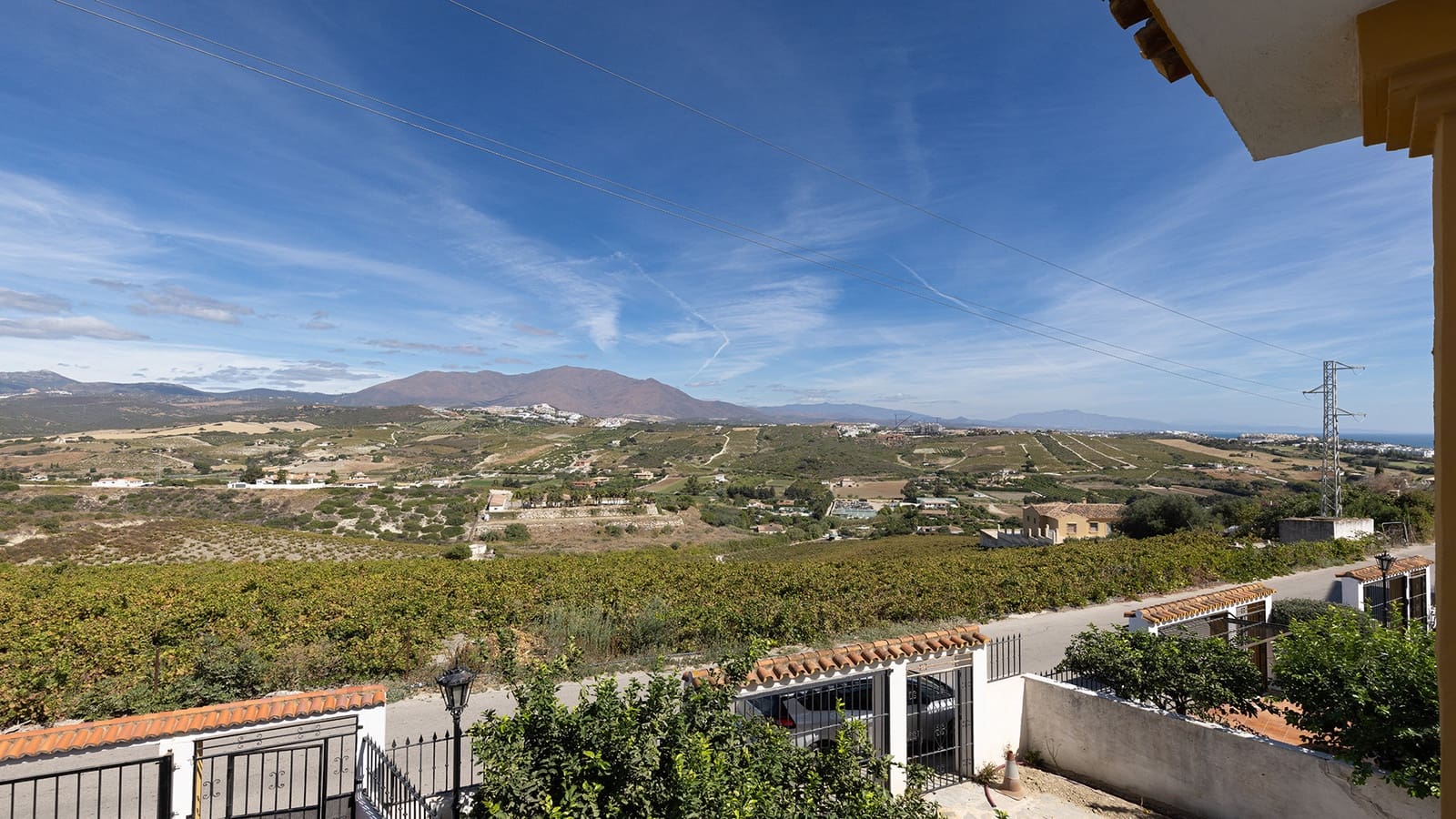 3 bedroom Townhouse for sale in Manilva with pool garage - € 399,000 (Ref: 8566455)