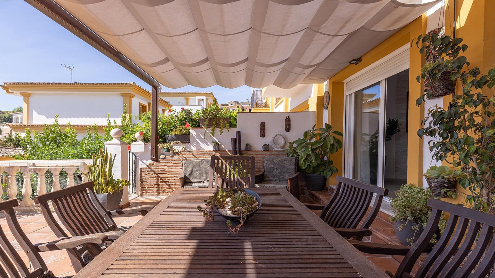 3 bedroom Townhouse for sale in Manilva with pool garage - € 399,000 (Ref: 8566455)